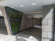 v20250327174118/fresh/building/J00100360300_10