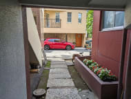 v20250402150806/fresh/building/J00100360910_9