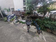 v20250413150543/fresh/building/J00100356906_9