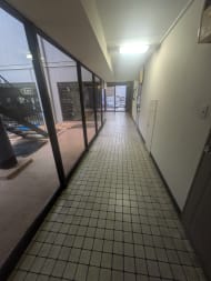 v20250415150655/fresh/building/J00100358279_12