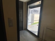 v20250427002254/fresh/building/J00100386895_8