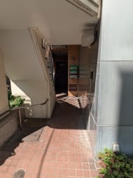 v20250427002254/fresh/building/J00100387306_3