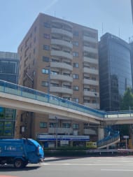 v20250427002254/fresh/building/J00100387623_1