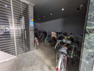 v20250427002254/fresh/building/J00100388261_13