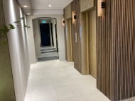 v20250427002254/fresh/building/J00100388376_4