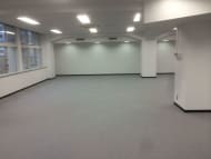 v20250427002254/fresh/building/J00100389161_12
