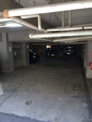v20250427002254/fresh/building/J00100389231_12
