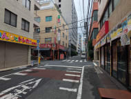 v20250427003014/fresh/building/J00100389456_9