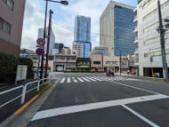 v20250427003014/fresh/building/J00100389460_10
