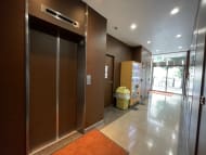 v20250427003014/fresh/building/J00100389502_4