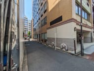 v20250427003014/fresh/building/J00100389704_6