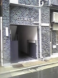 v20250427003014/fresh/building/J00100389825_3