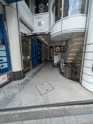v20250427003014/fresh/building/J00100390128_3