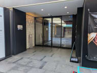 v20250427003014/fresh/building/J00100390204_3