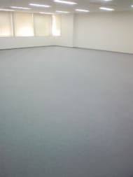 v20250427003014/fresh/building/J00100390389_5