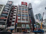 v20250427003014/fresh/building/J00100392256_1