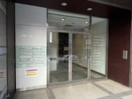 v20250427003015/fresh/building/J00100390032_9