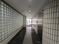 v20250427003015/fresh/building/J00100390561_9