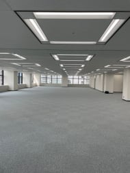 v20250427003015/fresh/building/J00100390608_15