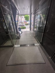 v20250427003015/fresh/building/J00100391357_8