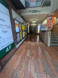 v20250427003015/fresh/building/J00100391572_9