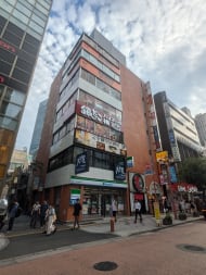 v20250427003015/fresh/building/J00100391573_1