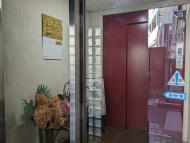 v20250427003015/fresh/building/J00100391700_9