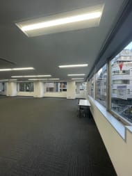 v20250427003015/fresh/building/J00100392193_15