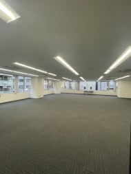 v20250427003015/fresh/building/J00100392193_8