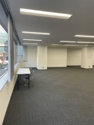 v20250427003015/fresh/building/J00100392193_9