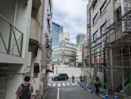 v20250427003015/fresh/building/J00100392328_17