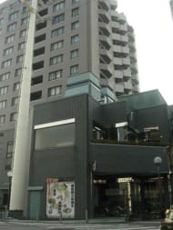 v20250427003410/fresh/building/J00100393301_1