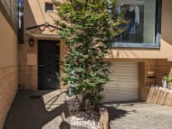 v20250427003410/fresh/building/J00100393557_8