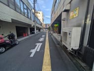 v20250427003410/fresh/building/J00100394165_11