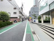 v20250427003410/fresh/building/J00100394293_17