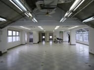 v20250427003410/fresh/building/J00100395331_6
