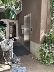 v20250427003410/fresh/building/J00100396035_4