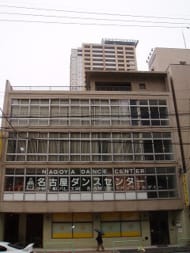 v20250427003805/fresh/building/J00100398796_1