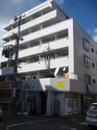 v20250427003805/fresh/building/J00100398937_1