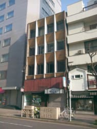 v20250427003805/fresh/building/J00100399233_1