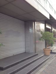 v20250427003805/fresh/building/J00100399235_3