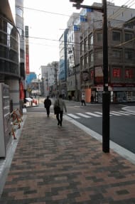 v20250427003805/fresh/building/J00100400000_2