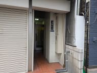 v20250427003805/fresh/building/J00100401296_3