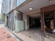 v20250427004119/fresh/building/J00100402537_3