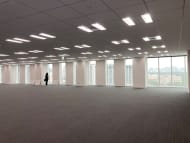 v20250427004119/fresh/building/J00100403425_21