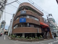 v20250427004119/fresh/building/J00100404405_1