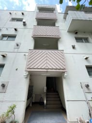 v20250427004119/fresh/building/J00100404550_3
