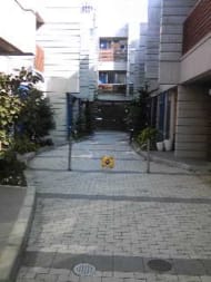 v20250427004119/fresh/building/J00100405844_4
