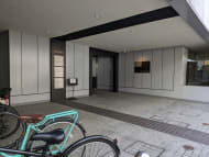v20250427004120/fresh/building/J00100401812_10