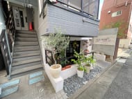 v20250427004120/fresh/building/J00100402242_9